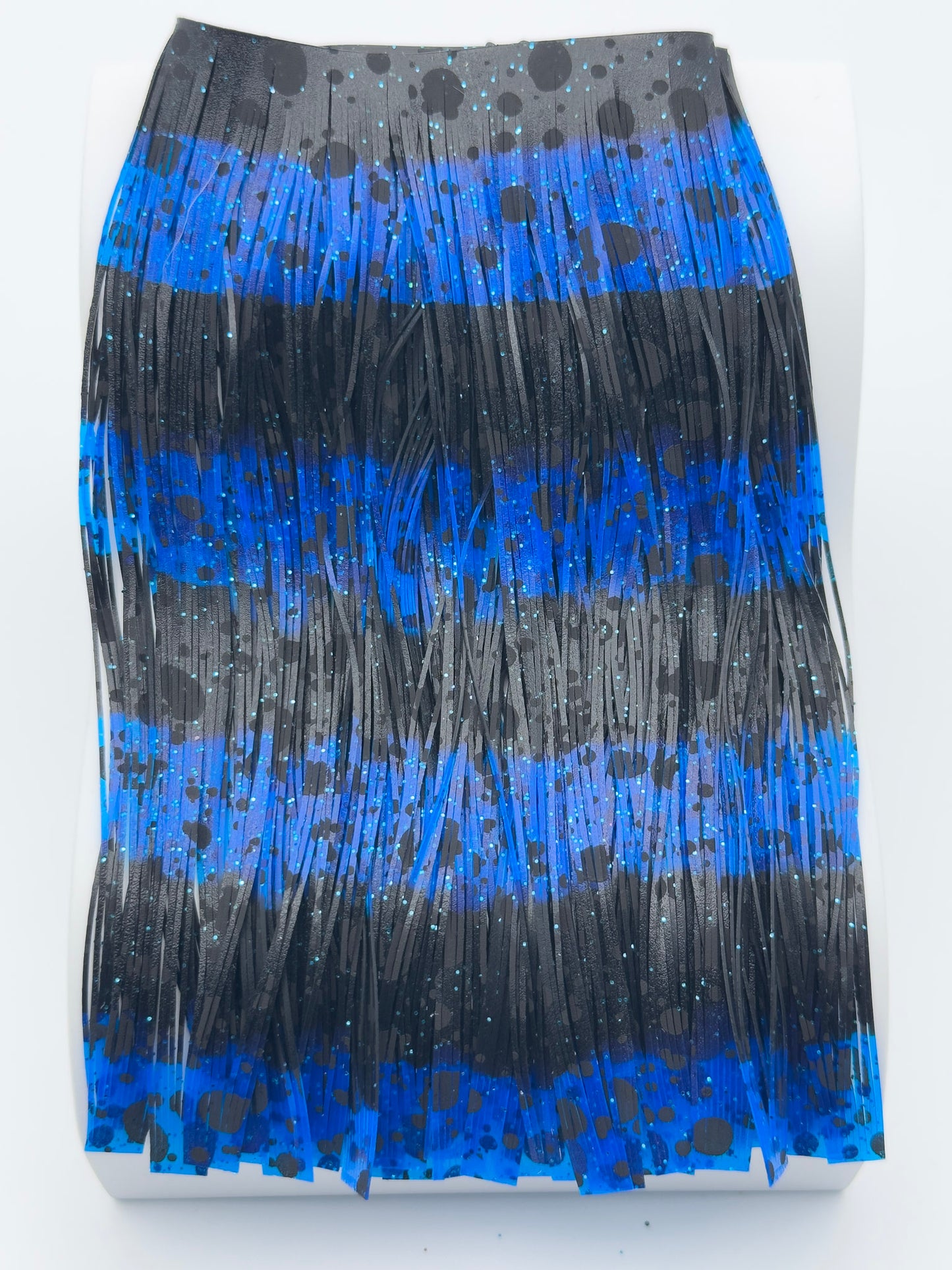 8817 Multi-colored Skirt Material — 225 Pack